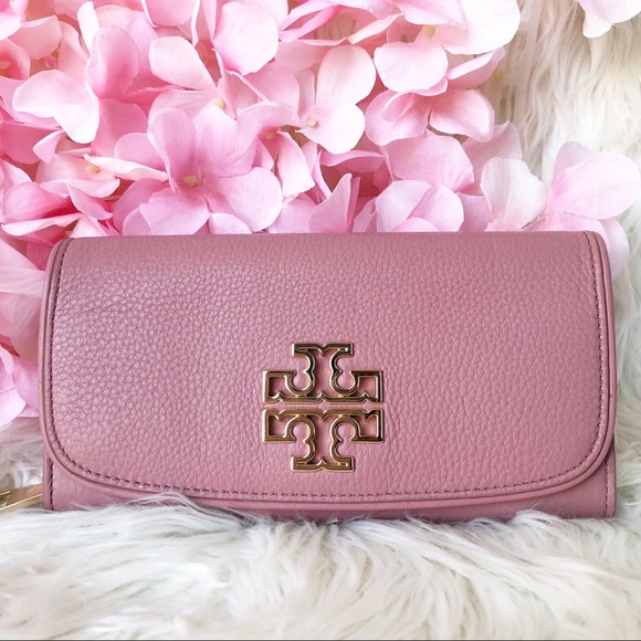 Tory Burch Handbags - NWT Tory Burch Envelope Wallet